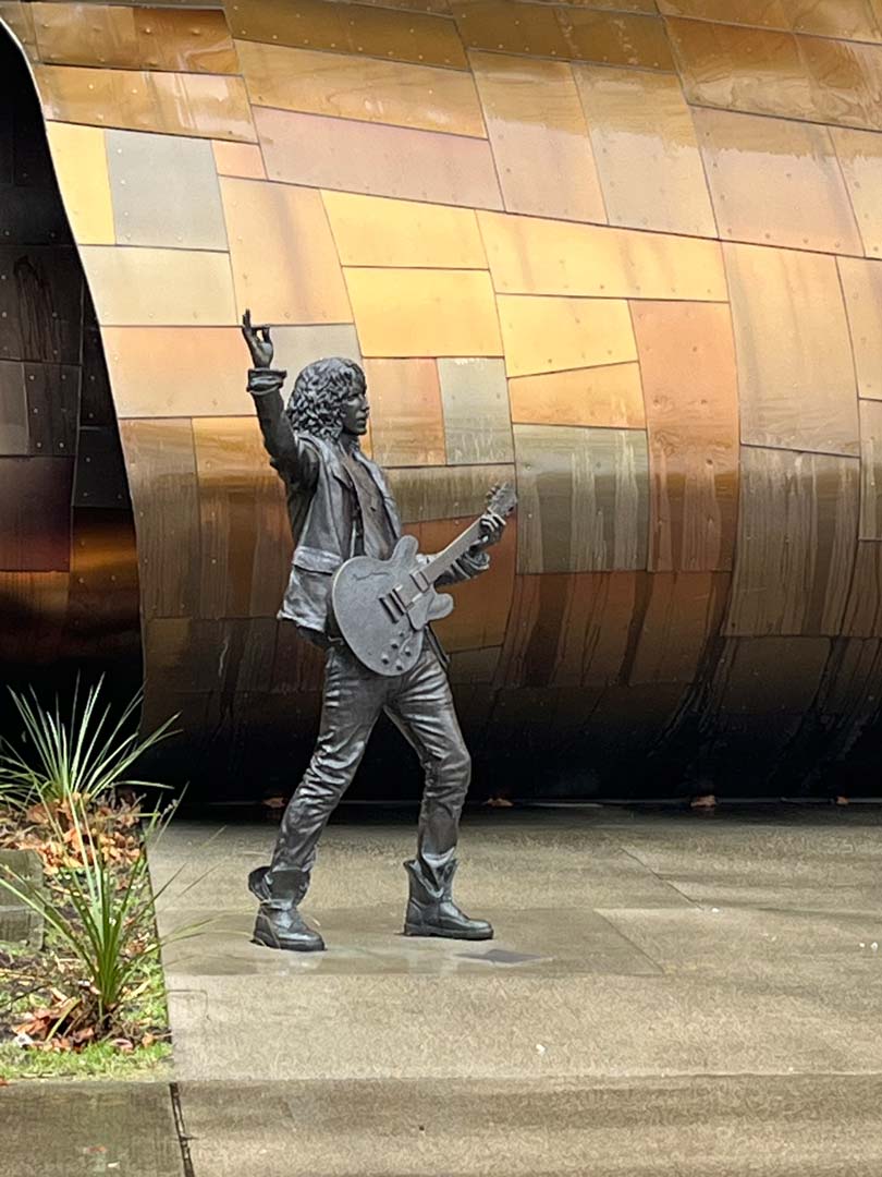 Chris Cornell Statue