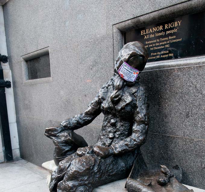 Eleanor Rigby Statue
